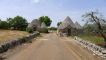 Trulli's op het platteland langs de weg.